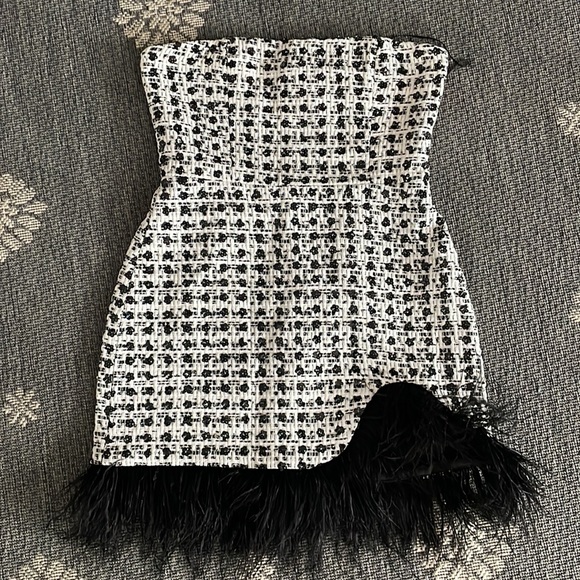 AMANDA UPRICHARD jazz dress in kelly - Picture 2 of 5